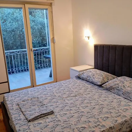 Appartement Cozy In *